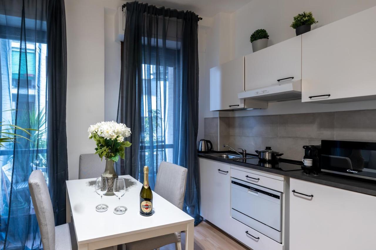 Suite 1,2 Porta Milano Centro Parking Free Zewnętrze zdjęcie