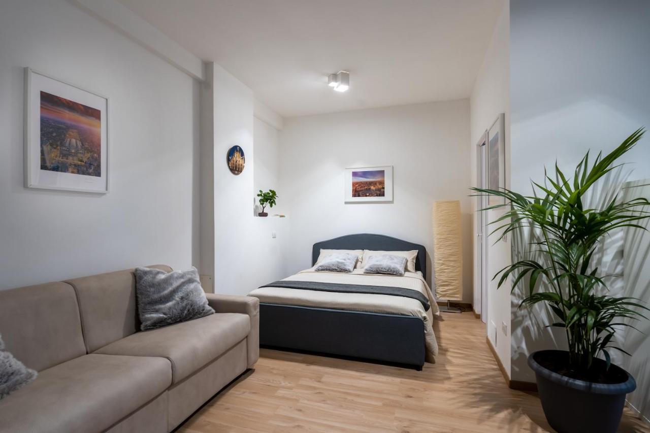 Suite 1,2 Porta Milano Centro Parking Free Zewnętrze zdjęcie