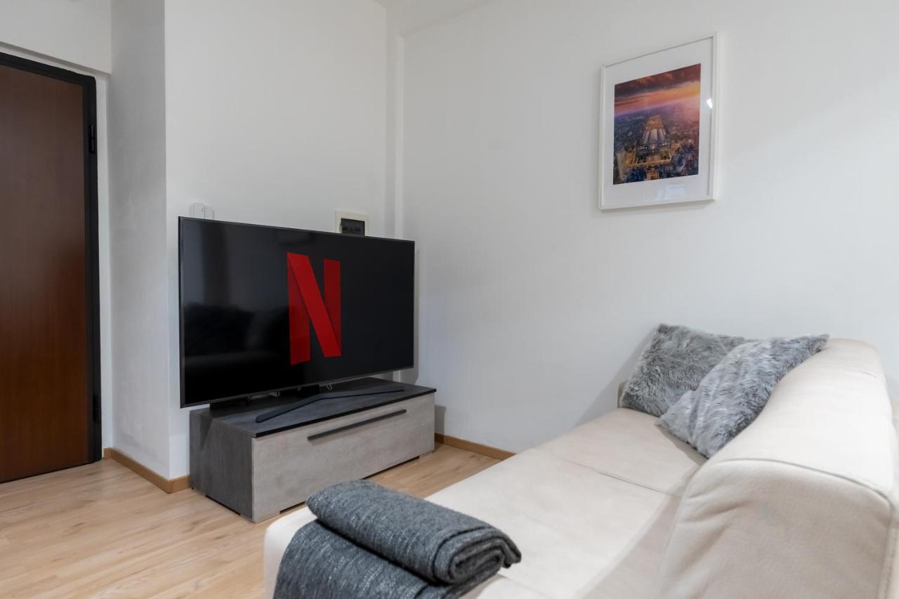 Suite 1,2 Porta Milano Centro Parking Free Zewnętrze zdjęcie