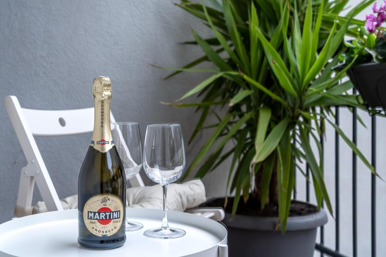 Suite 1,2 Porta Milano Centro Parking Free Zewnętrze zdjęcie